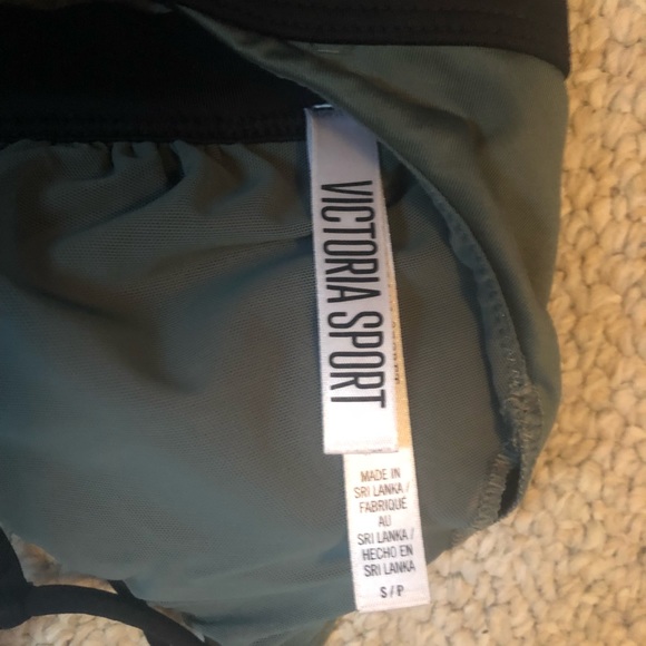 Victoria’s Secret Sports Bra - Picture 3 of 3